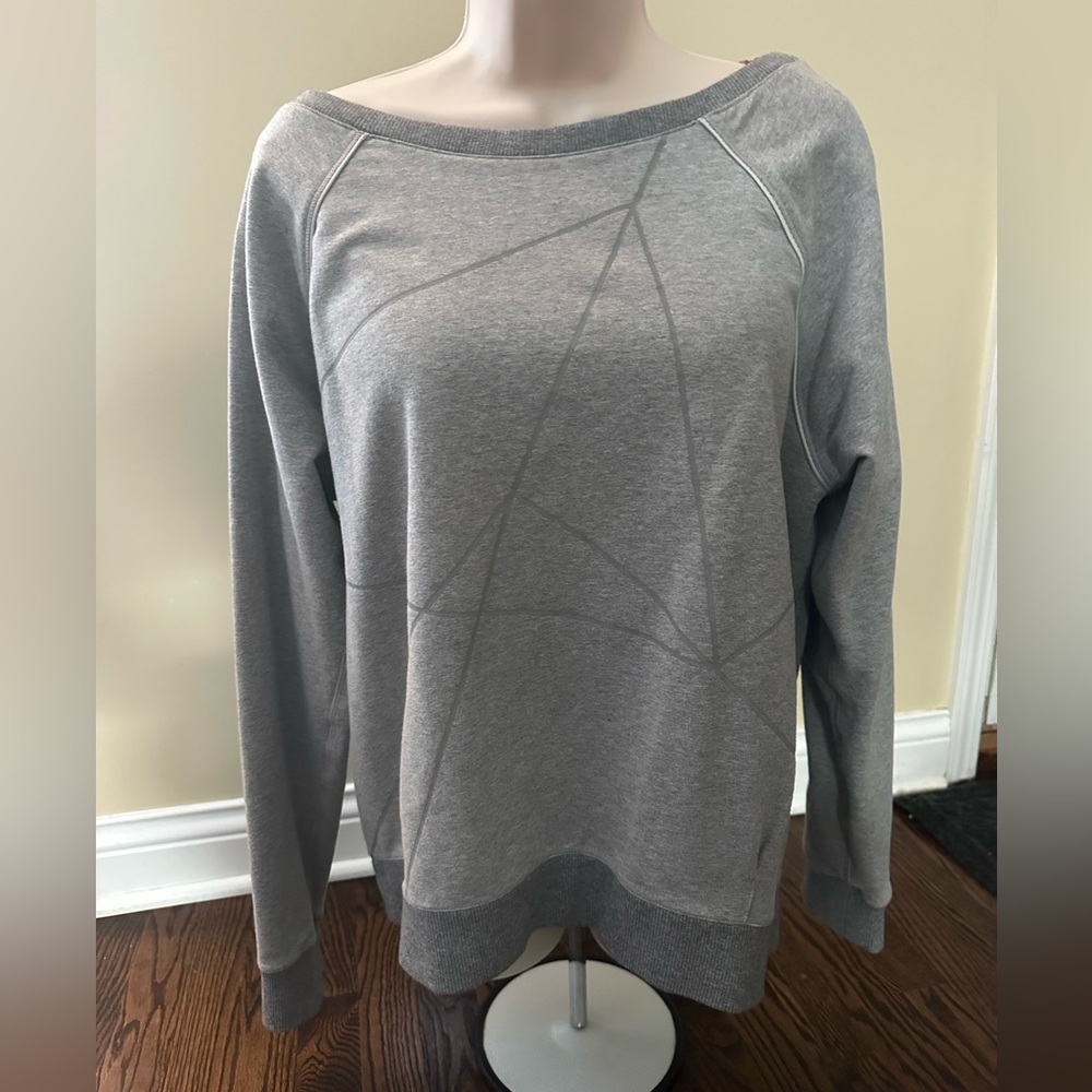Lululemon Gray Women's Sweatshirt size 10